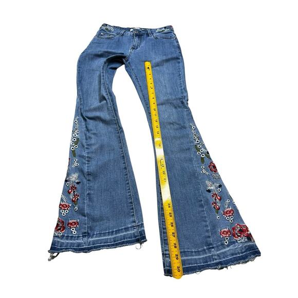 Y2K THcreasa women size 26 stretchy Bell Bottom Jeans for Women High Waisted - Picture 5 of 13